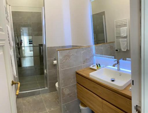 Appartement Elegant Au Coeur De 꺄부흐 외부 사진